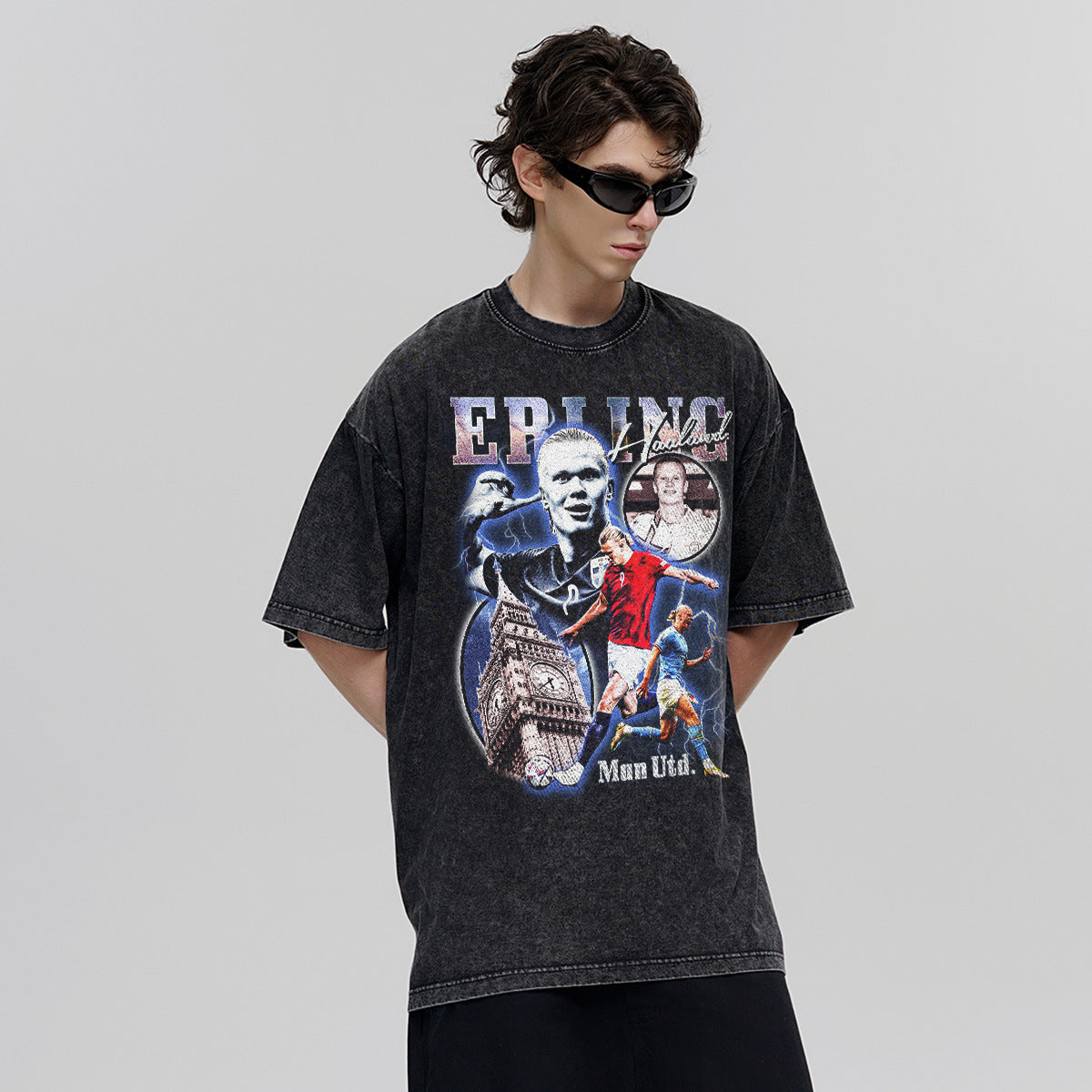 Retro Football Icon Graphic Tee – Washed Oversized Street Style T-Shirt for Men